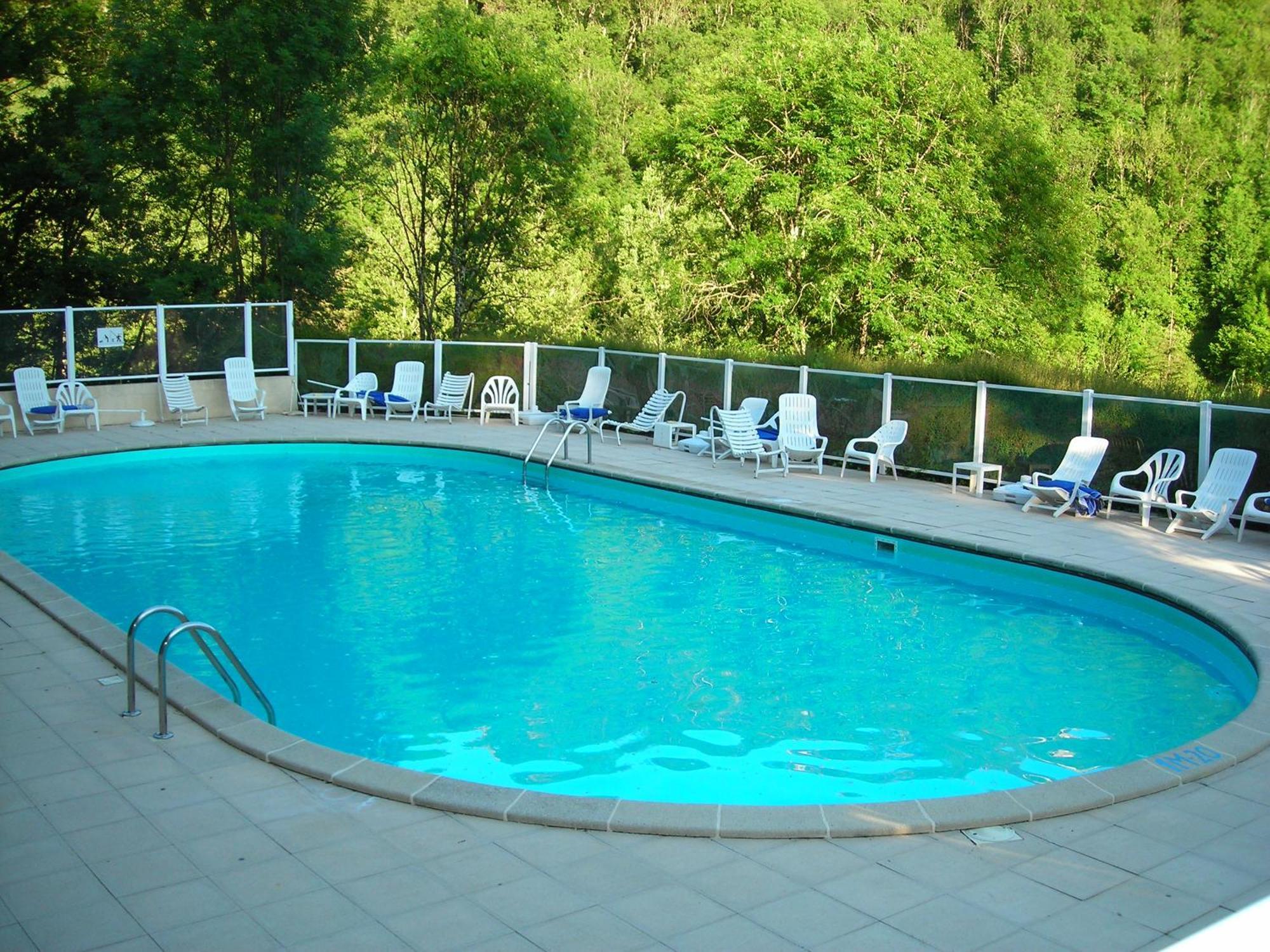 Logis Hotel Le Belle Rive Нажак Экстерьер фото